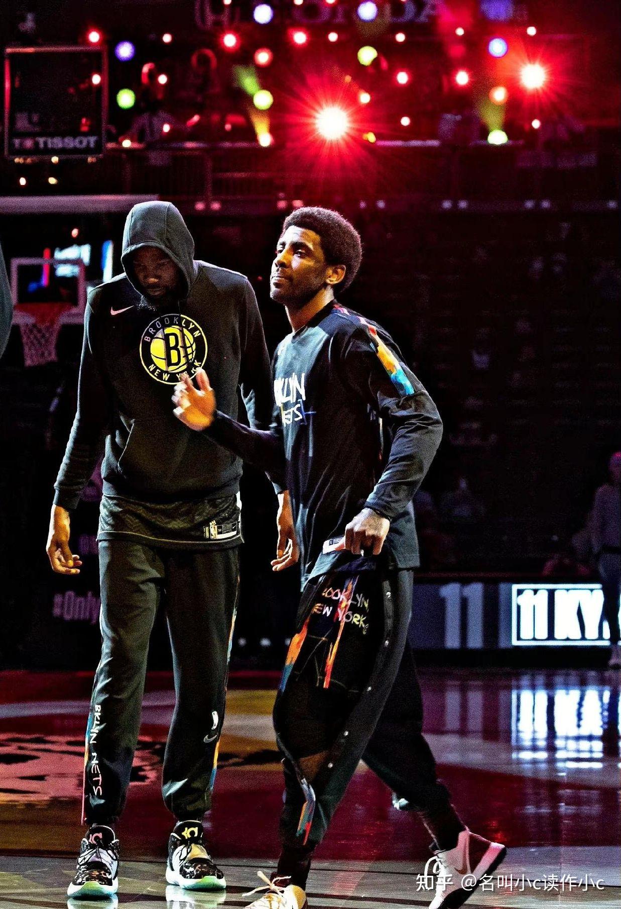 他频繁回到 他频繁回到