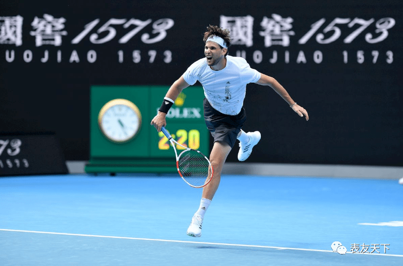 把焦点转向 把焦点转向