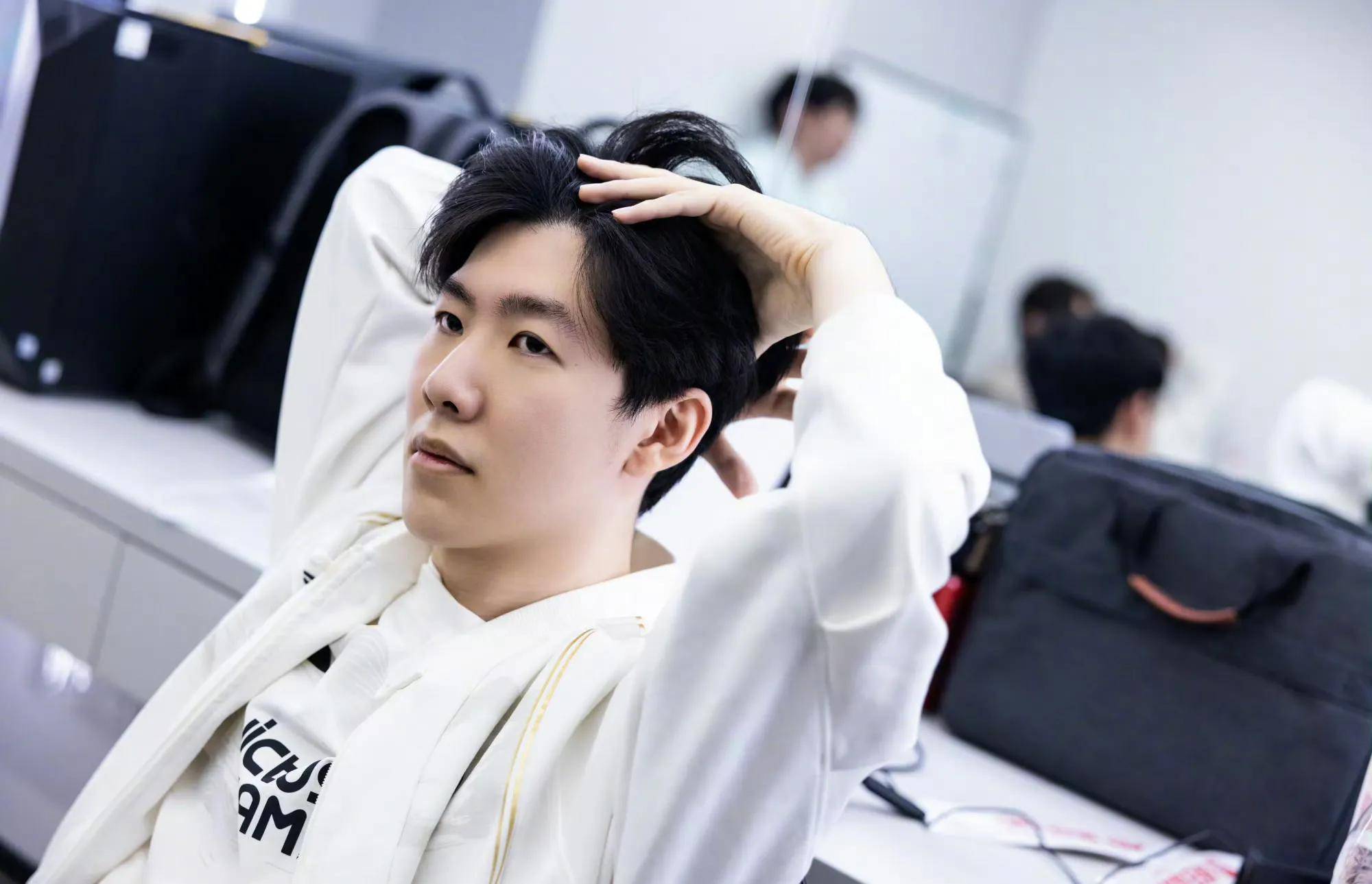 这正从反面 这正从反面